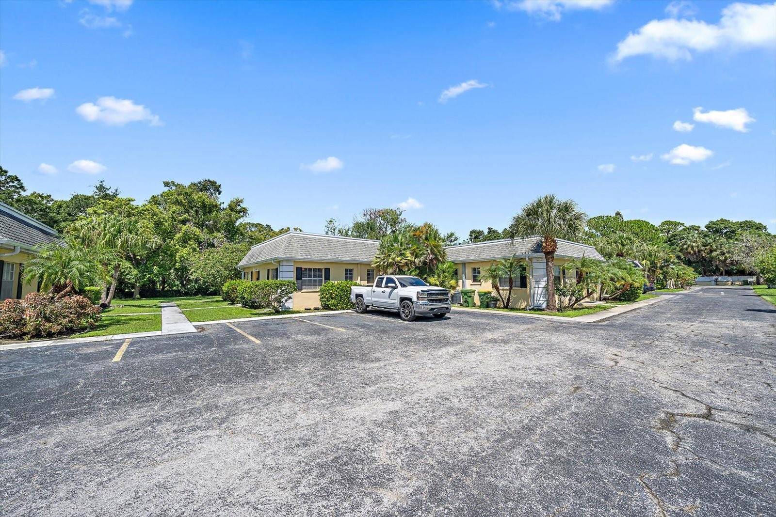 2423 ASPINWALL ST #2423, Sarasota, FL 34237