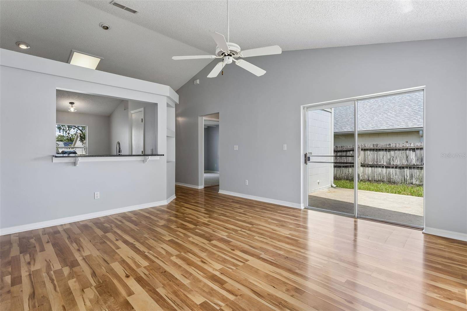 2657 WINCHESTER CIR, Eustis, FL 32726