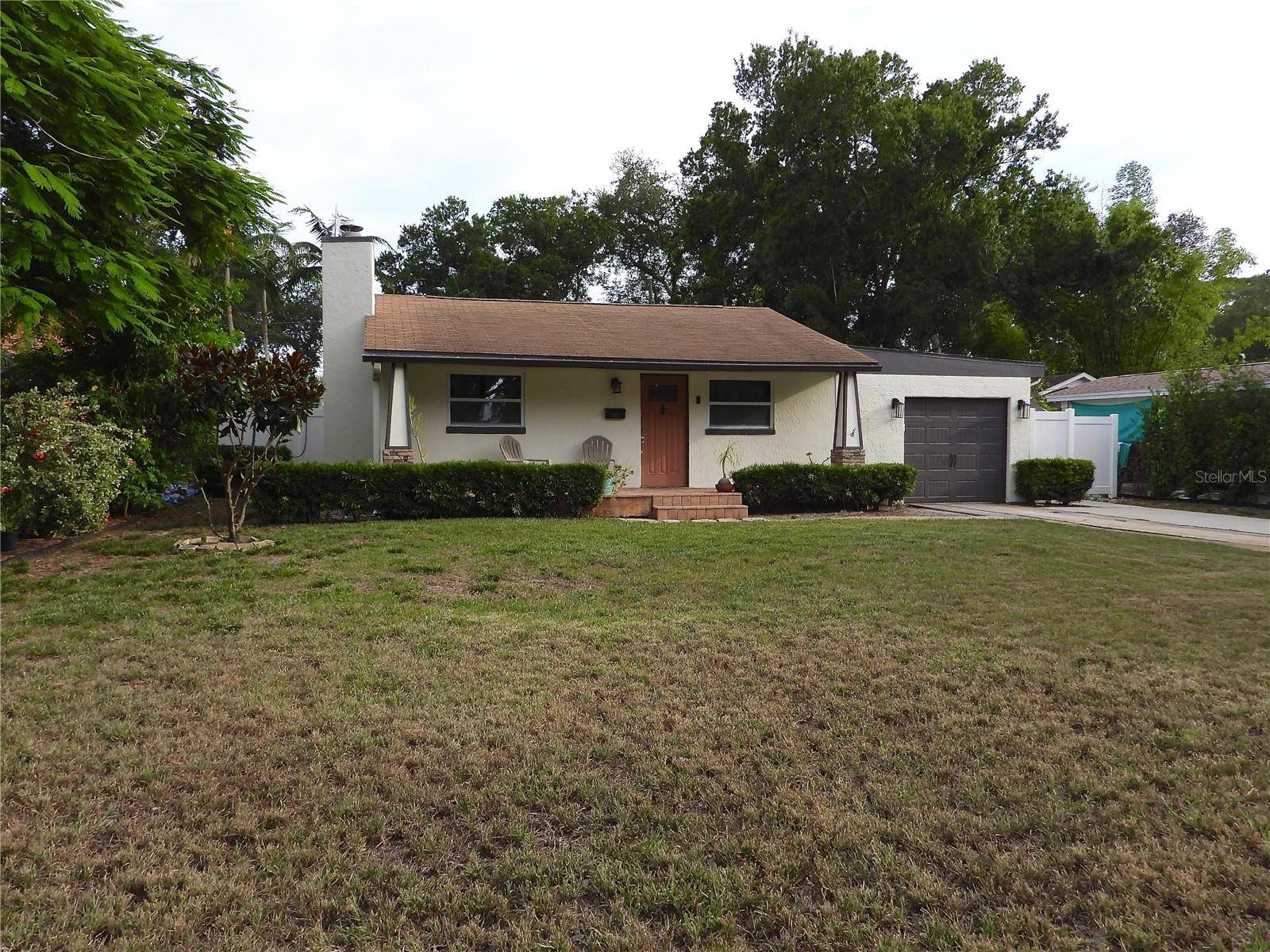 7800 COUNTRY CLUB RD N, St Petersburg, FL 33710