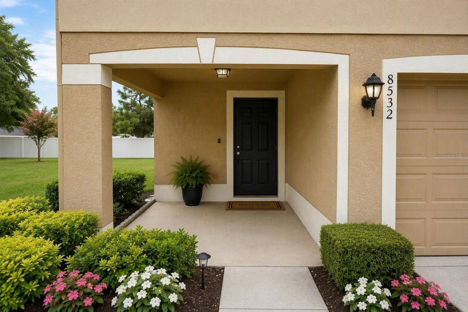 8532 EDGEWATER PLACE BLVD, Tampa, FL 33615