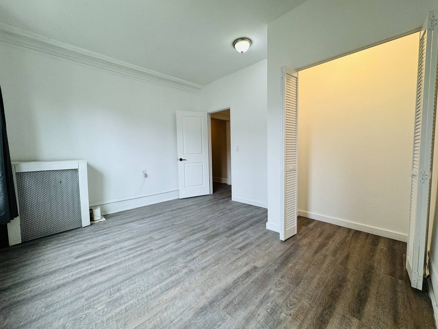 5117 S University AVE #2B, Chicago, IL 60615