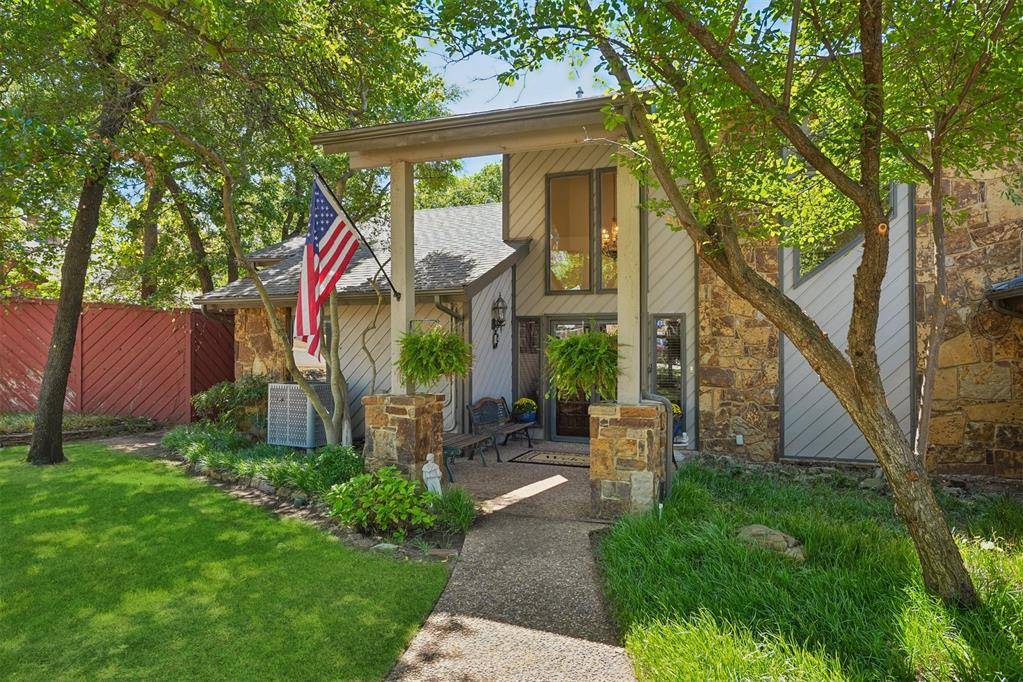 1620 Fox Hollow RDG, Oklahoma City, OK 73131