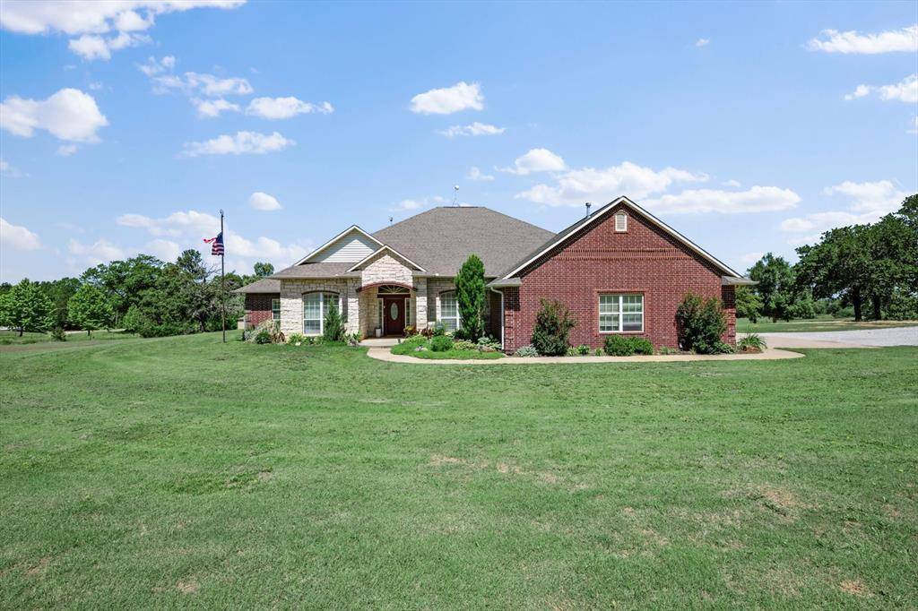 329826 E Highway 66 RNCH, Wellston, OK 74881