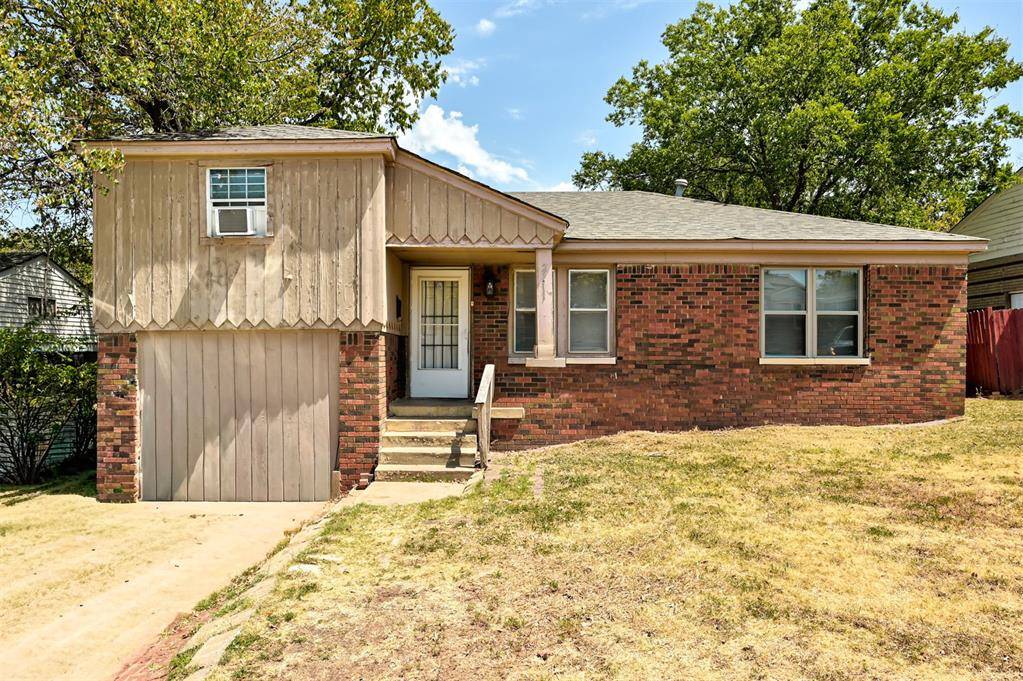 2111 NE 26th ST, Oklahoma City, OK 73111