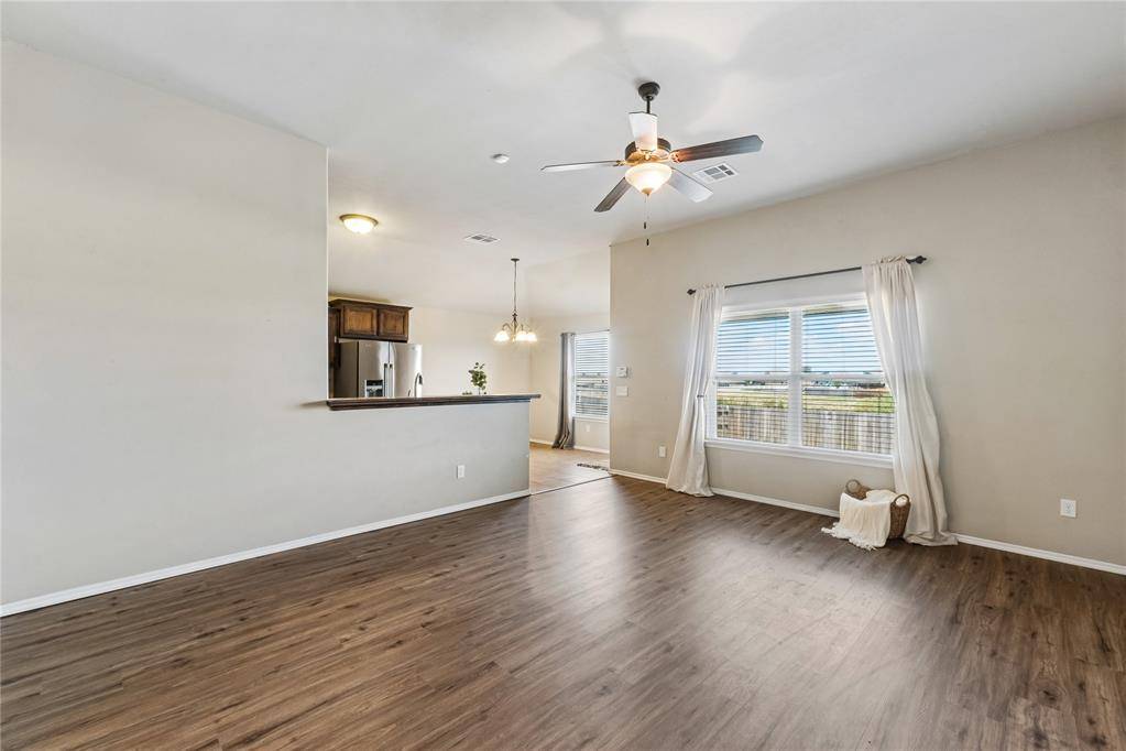 18220 Scarborough DR, Edmond, OK 73012