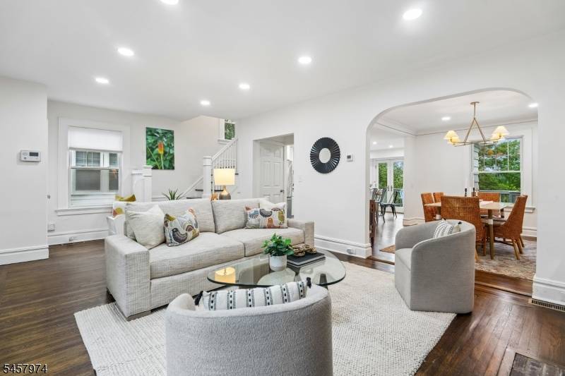 28 Oxford Ter, West Orange Twp., NJ 07052