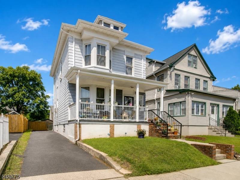139 Richelieu Ter, Newark City, NJ 07106