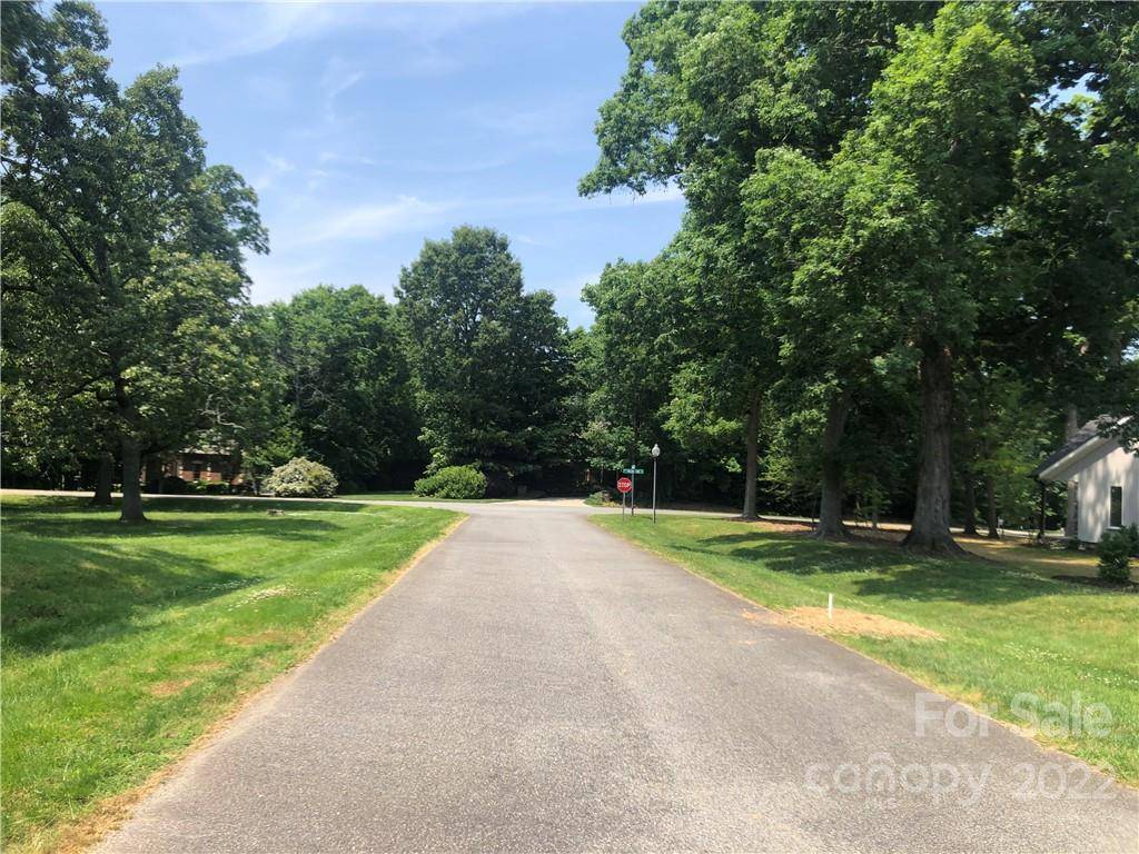 1075 Holland Oaks DR, China Grove, NC 28023