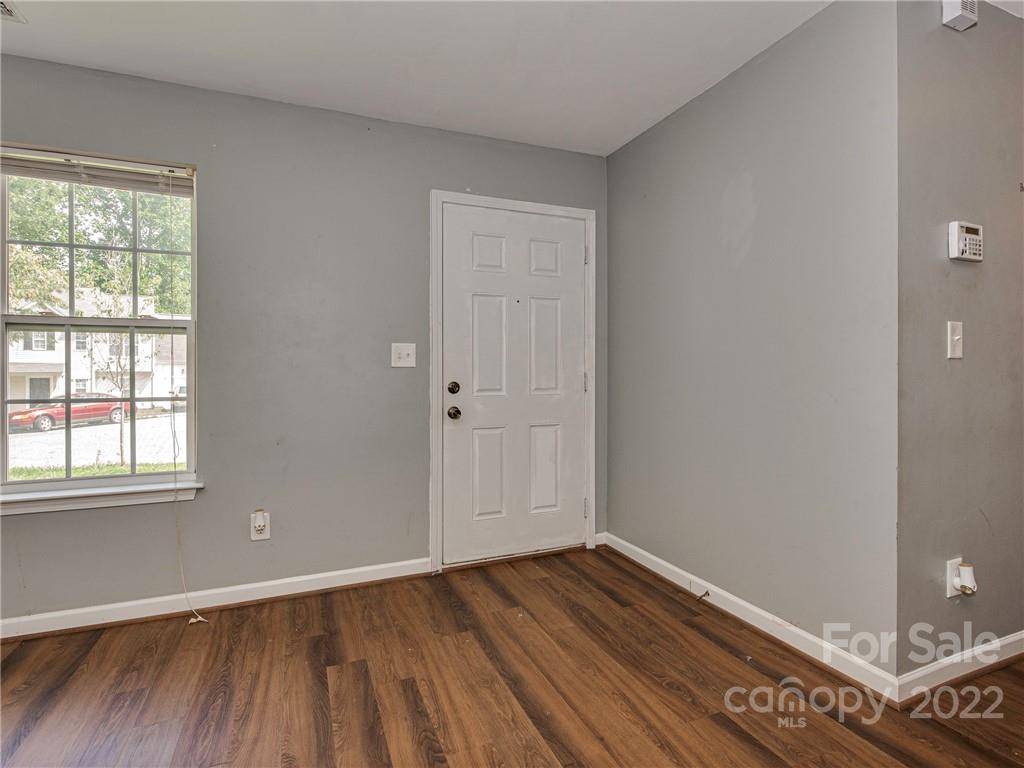 3031 Patriots Point LN, Charlotte, NC 28214