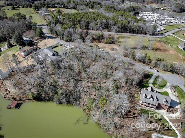 6270 Ruffin LN, Conover, NC 28613