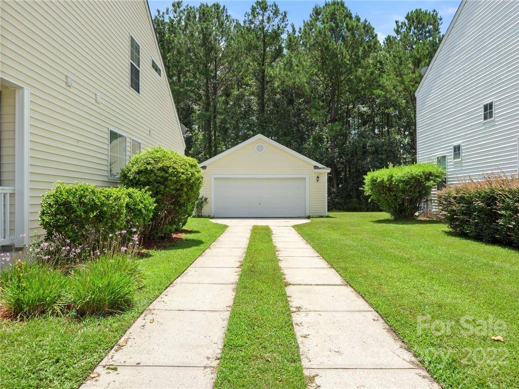 121 Southside Pkwy, Bluffton, SC 29909