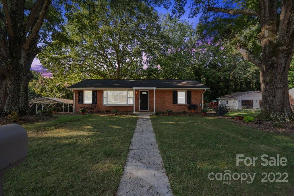 2208 Englewood ST, Kannapolis, NC 28083