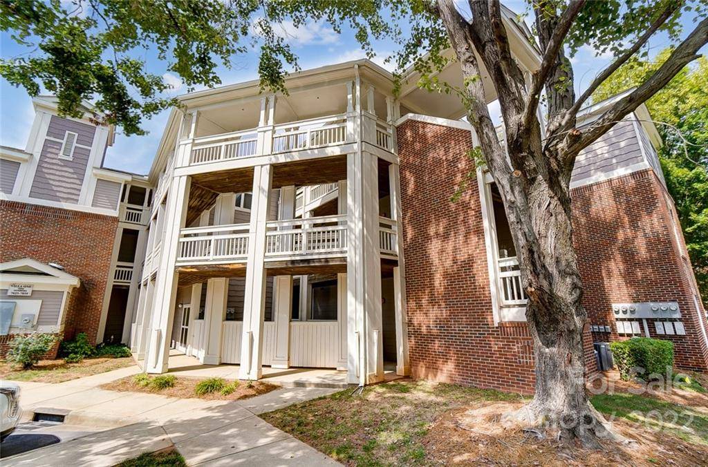 7835 Village Harbor DR ##3-V, Cornelius, NC 28031