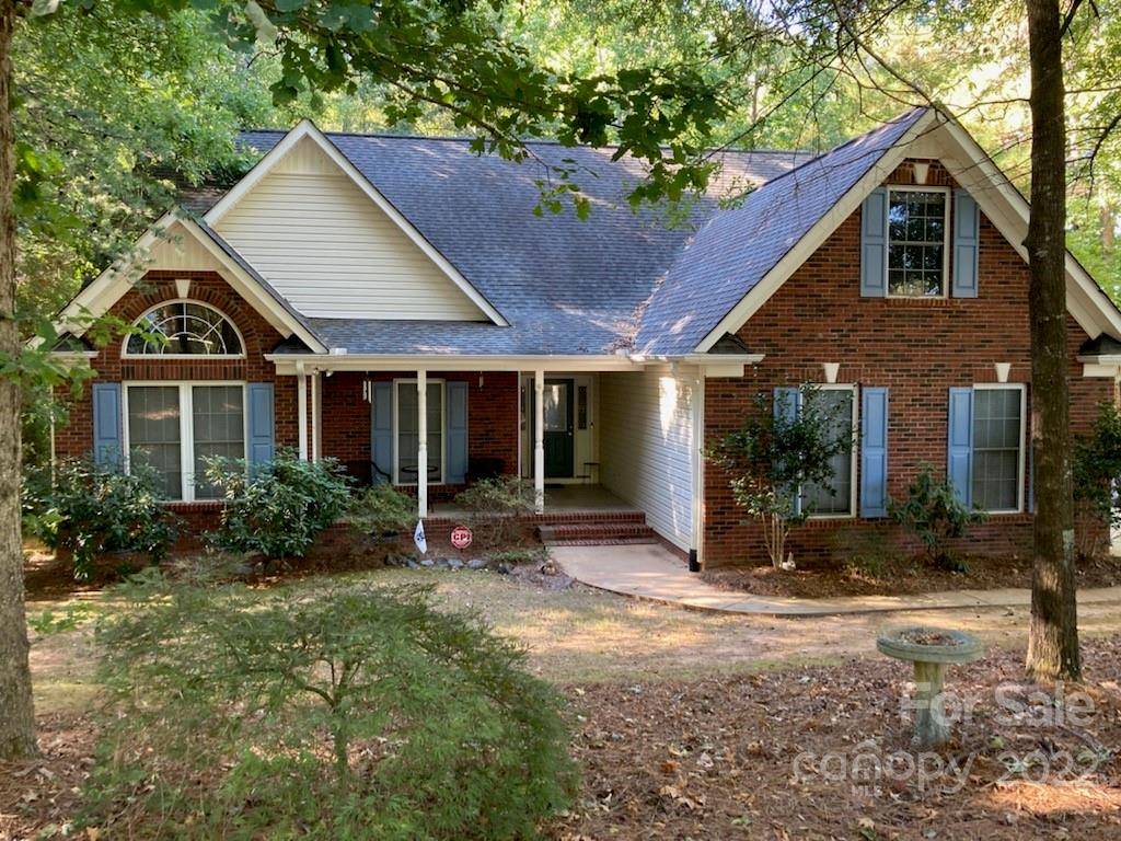312 Tradewinds LN, York, SC 29745