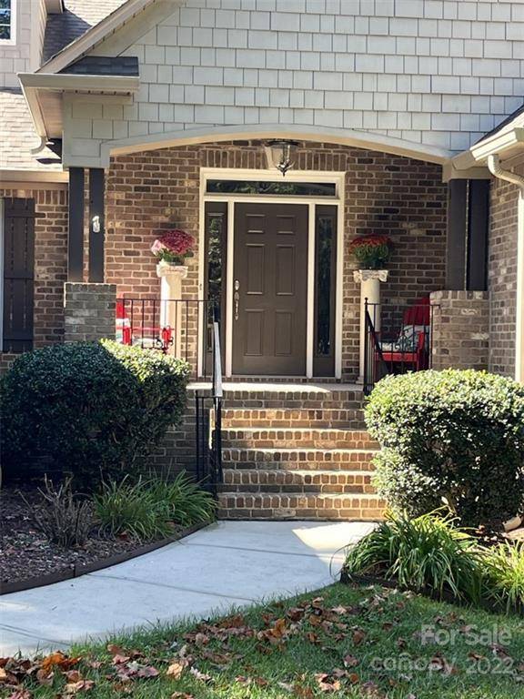 4587 Sawgrass CT, Denver, NC 28037