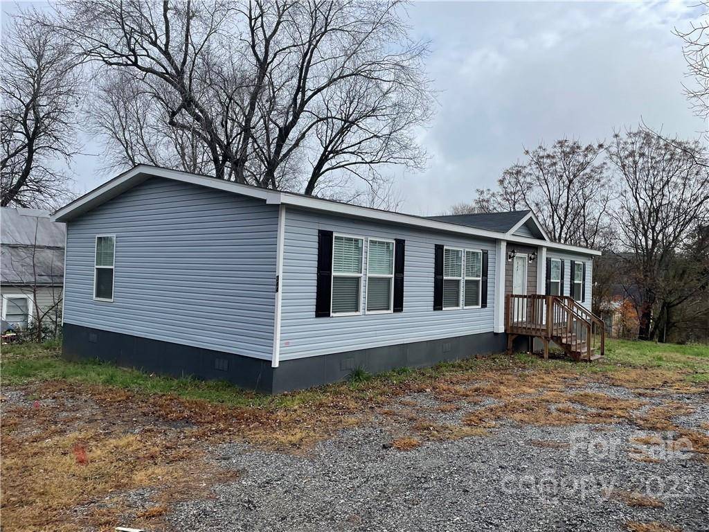 344 Oakland ST, Converse, SC 29329