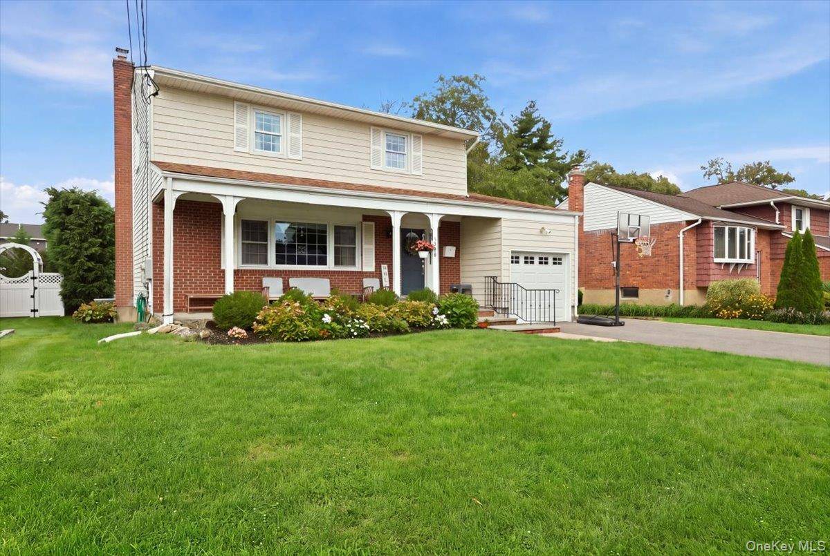 1798 Hannington AVE, Wantagh, NY 11793