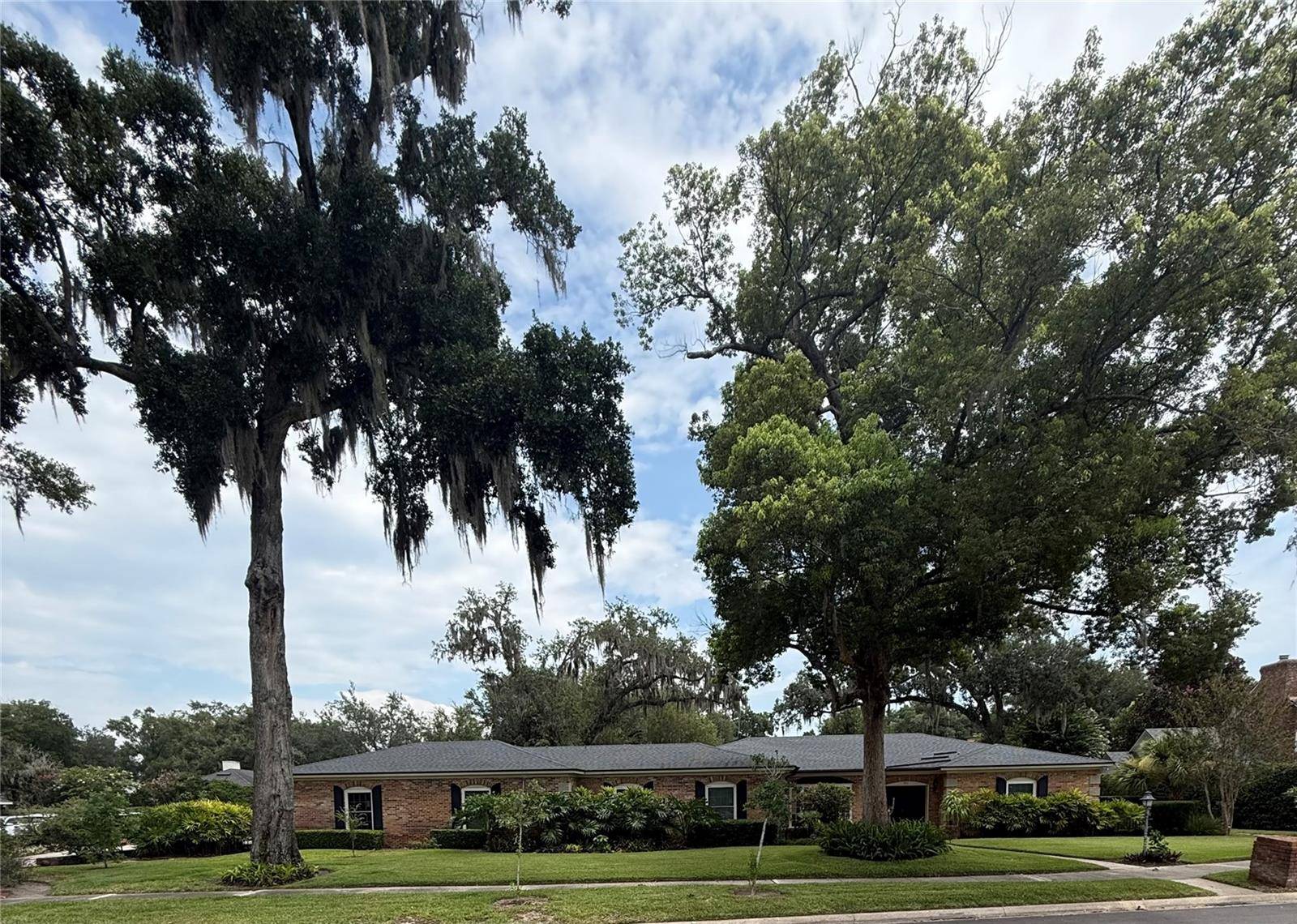 1411 BUCKWOOD DR, Orlando, FL 32806