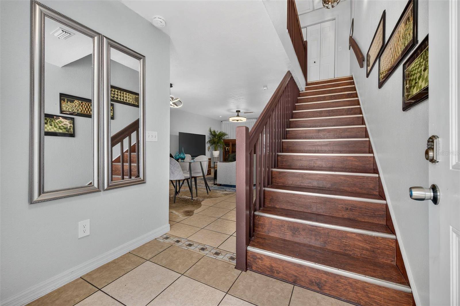 2871 S PINES DR #32, Largo, FL 33771