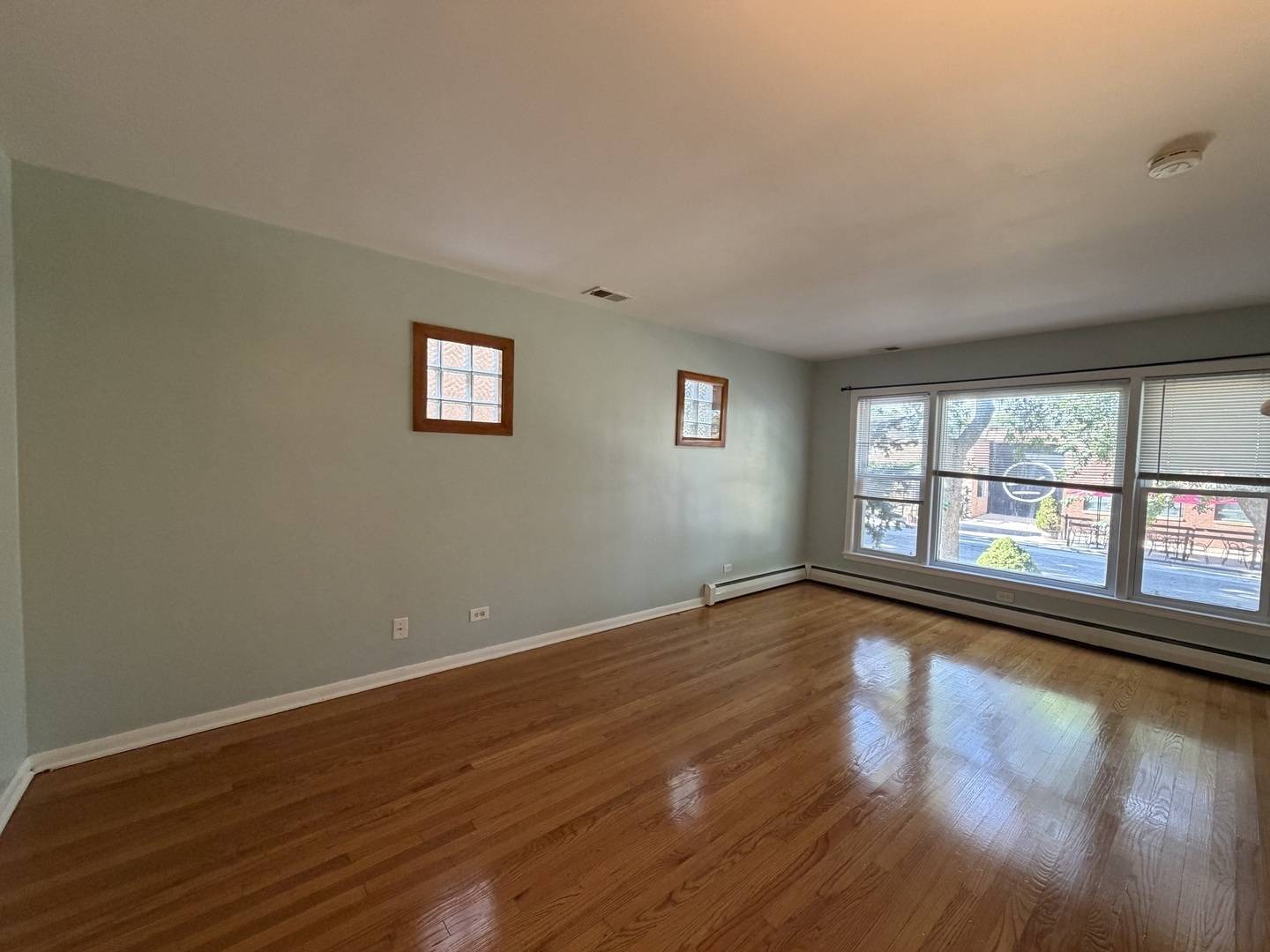 2023 W Balmoral AVE #1, Chicago, IL 60625