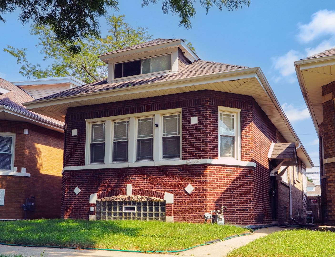 9405 S Ada ST, Chicago, IL 60620
