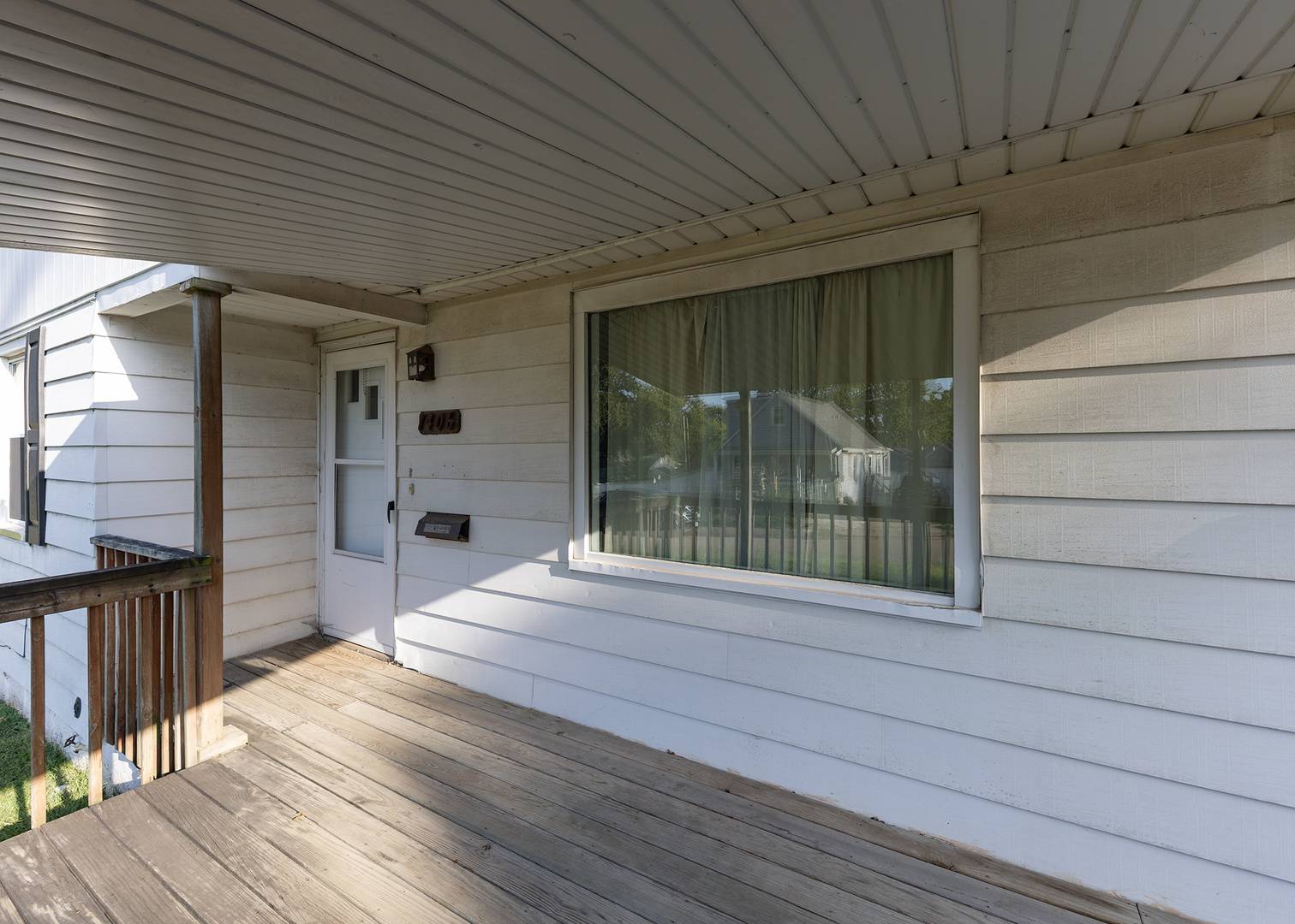 1406 25th AVE, Clinton, IA 52732