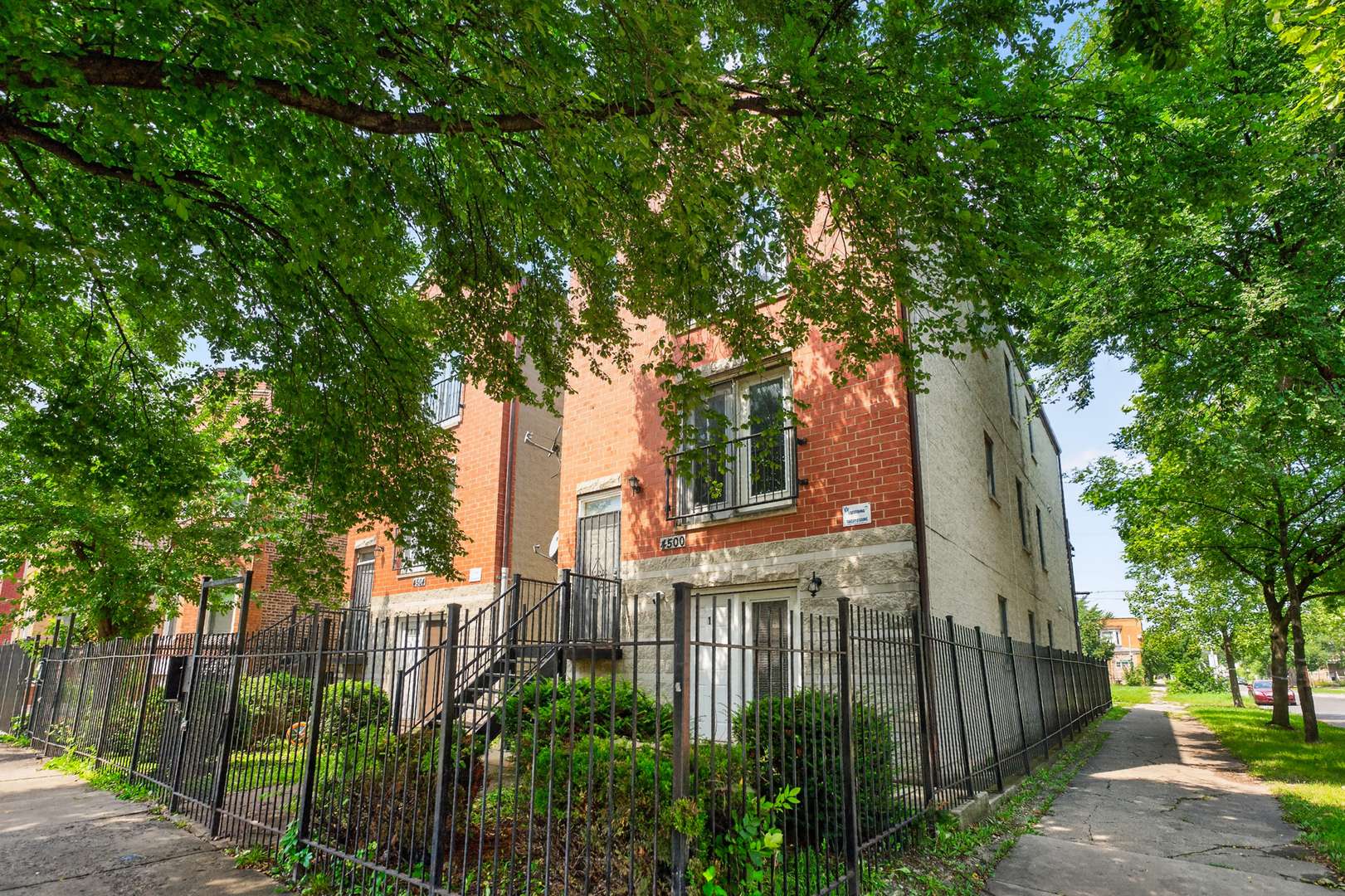 4500 W Wilcox ST, Chicago, IL 60624