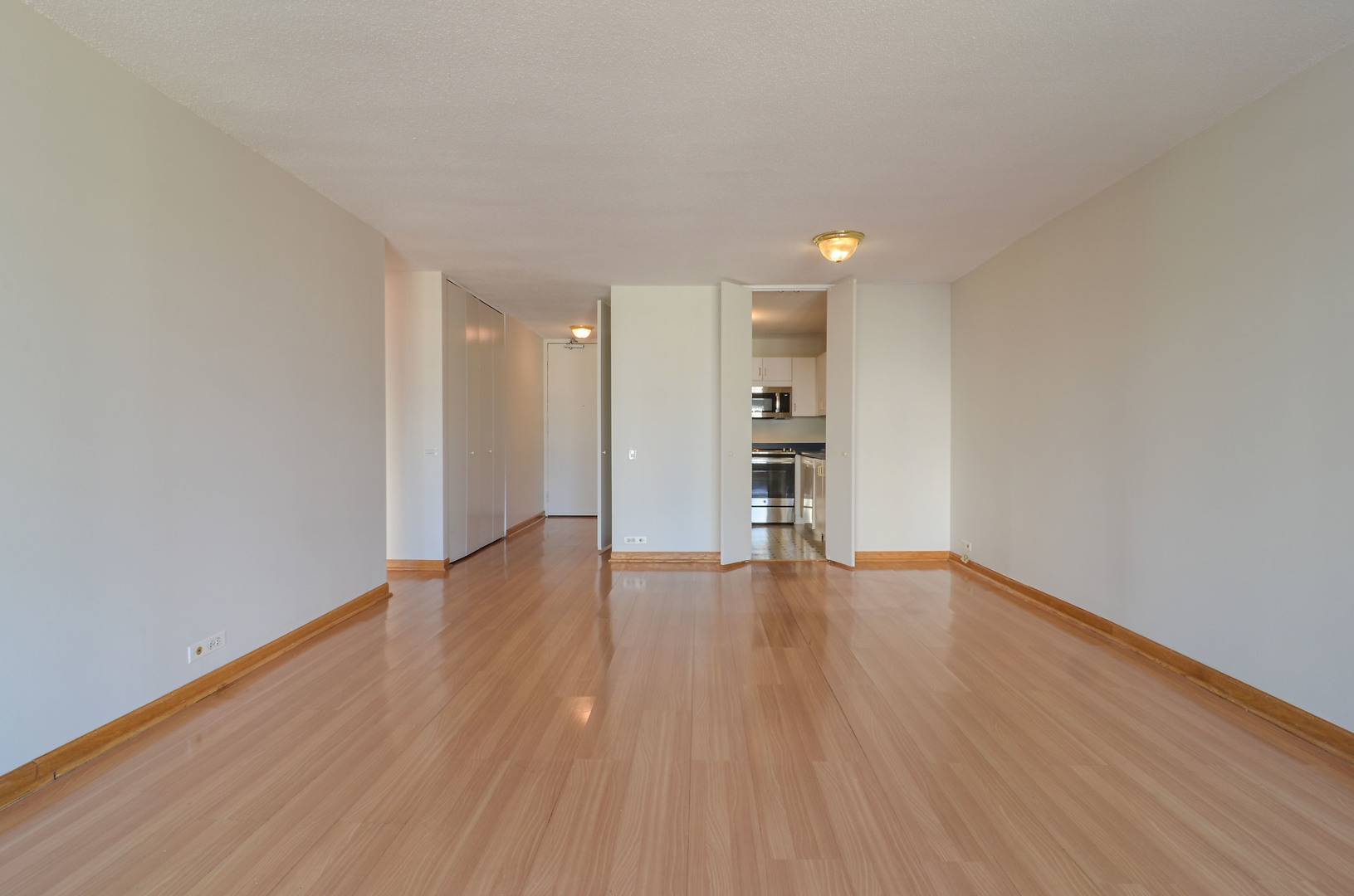 405 N WABASH AVE #2214, Chicago, IL 60611