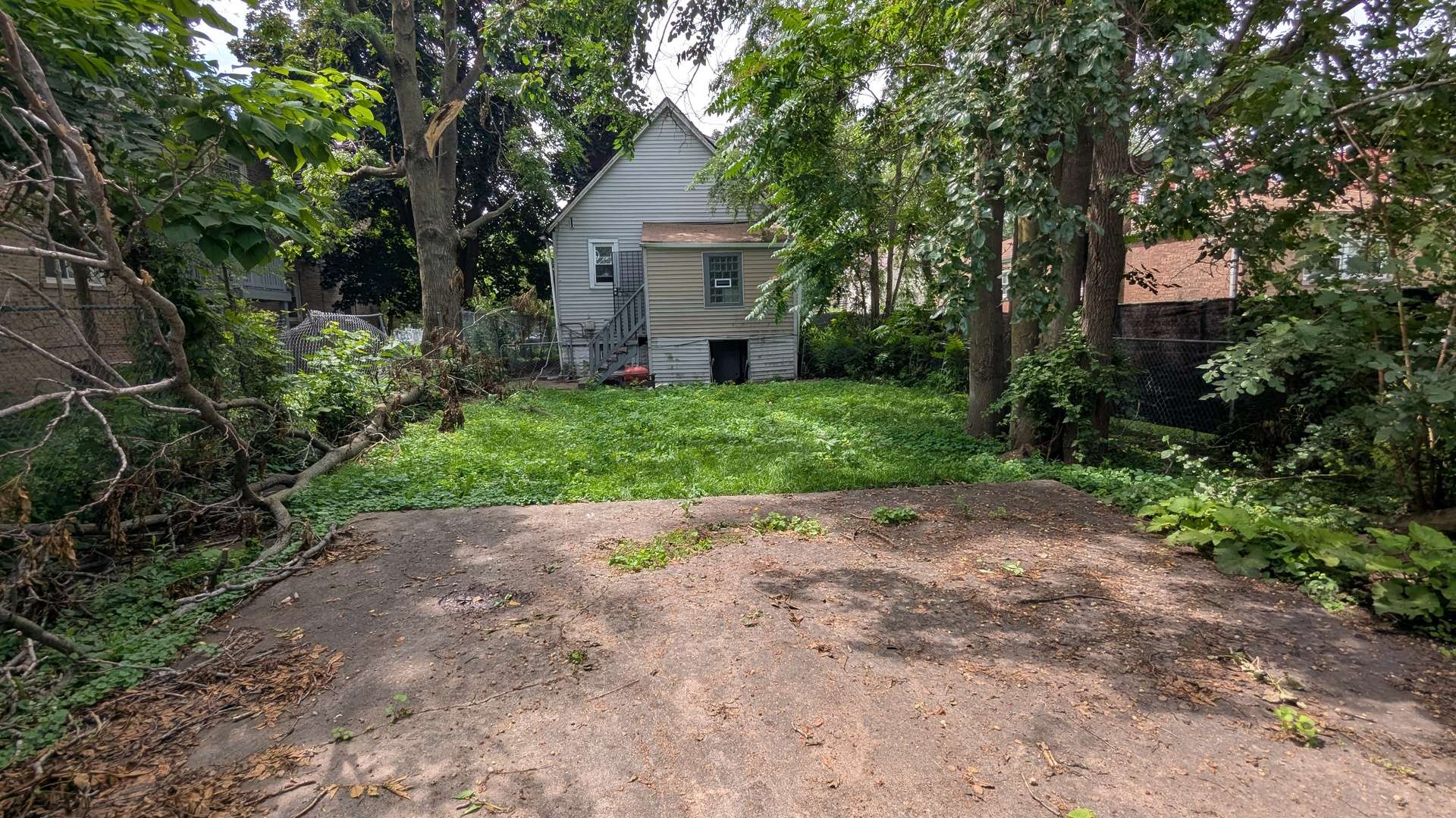 338 W 116TH ST, Chicago, IL 60628