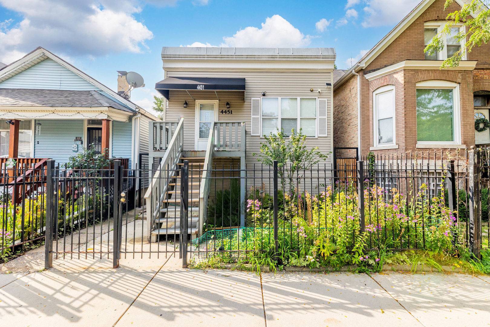 4451 W Wilcox ST, Chicago, IL 60624