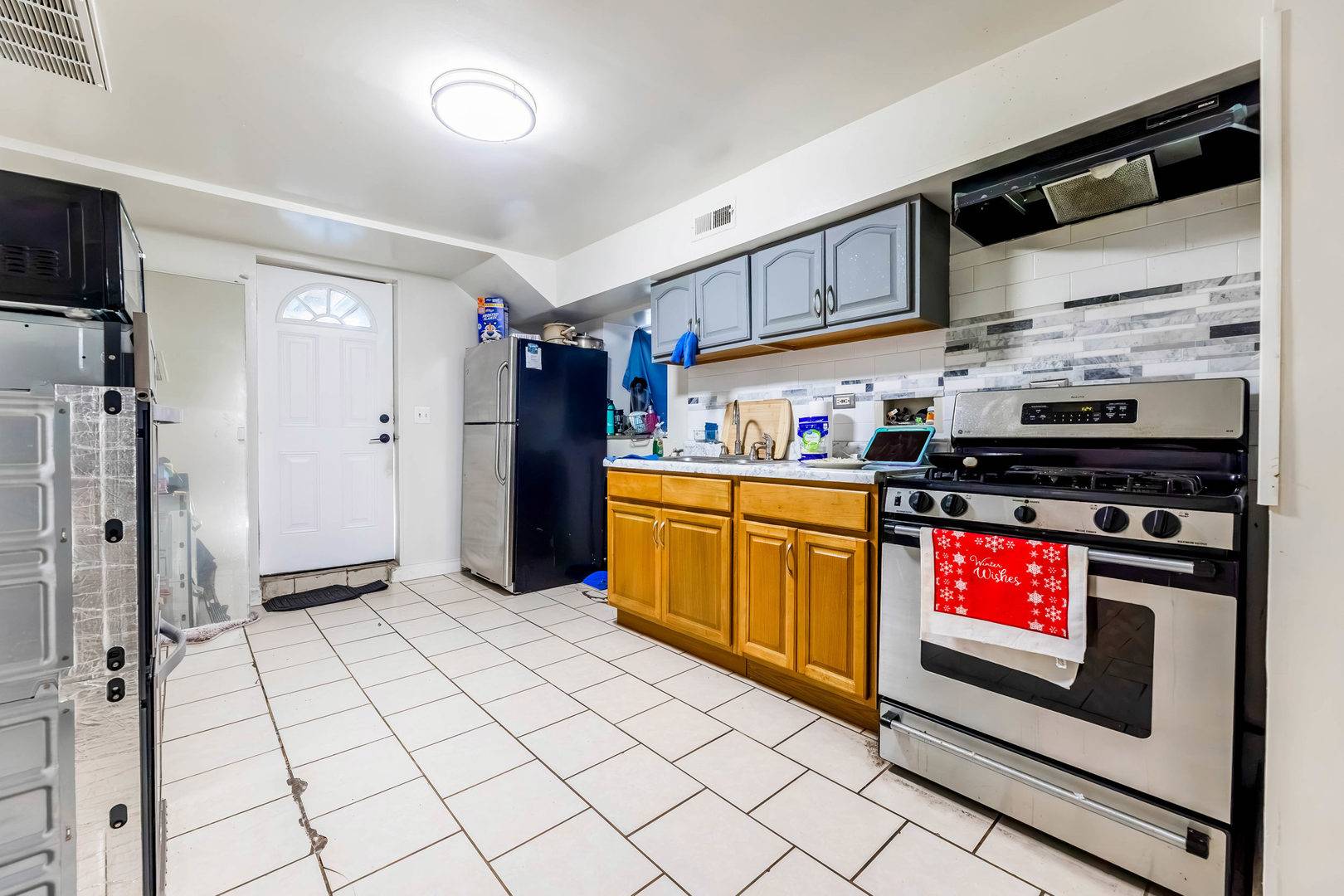 4451 W Wilcox ST, Chicago, IL 60624
