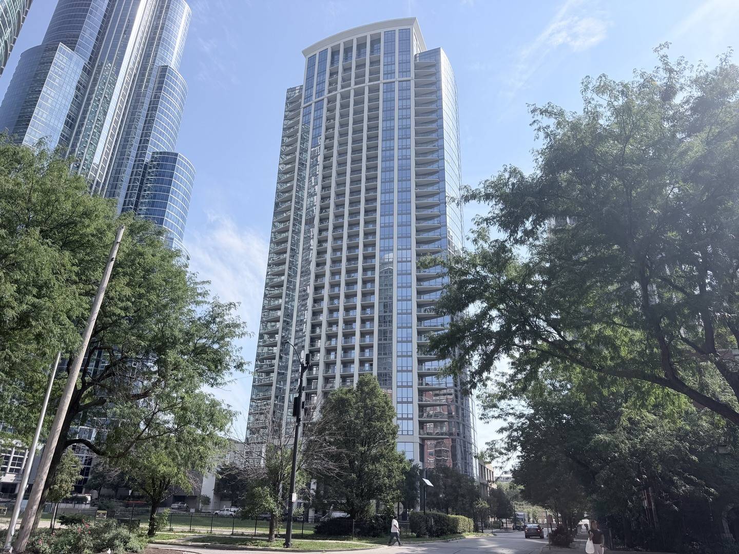 1235 S Prairie AVE #1206, Chicago, IL 60605