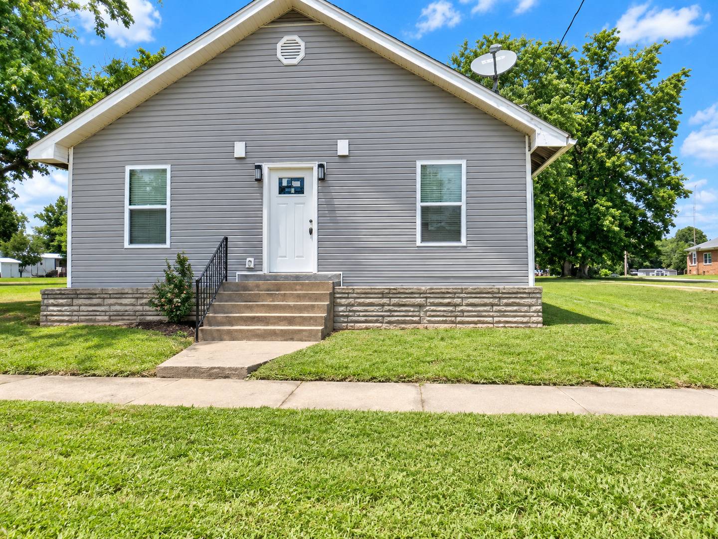 603 Union AVE, Dowell, IL 62927
