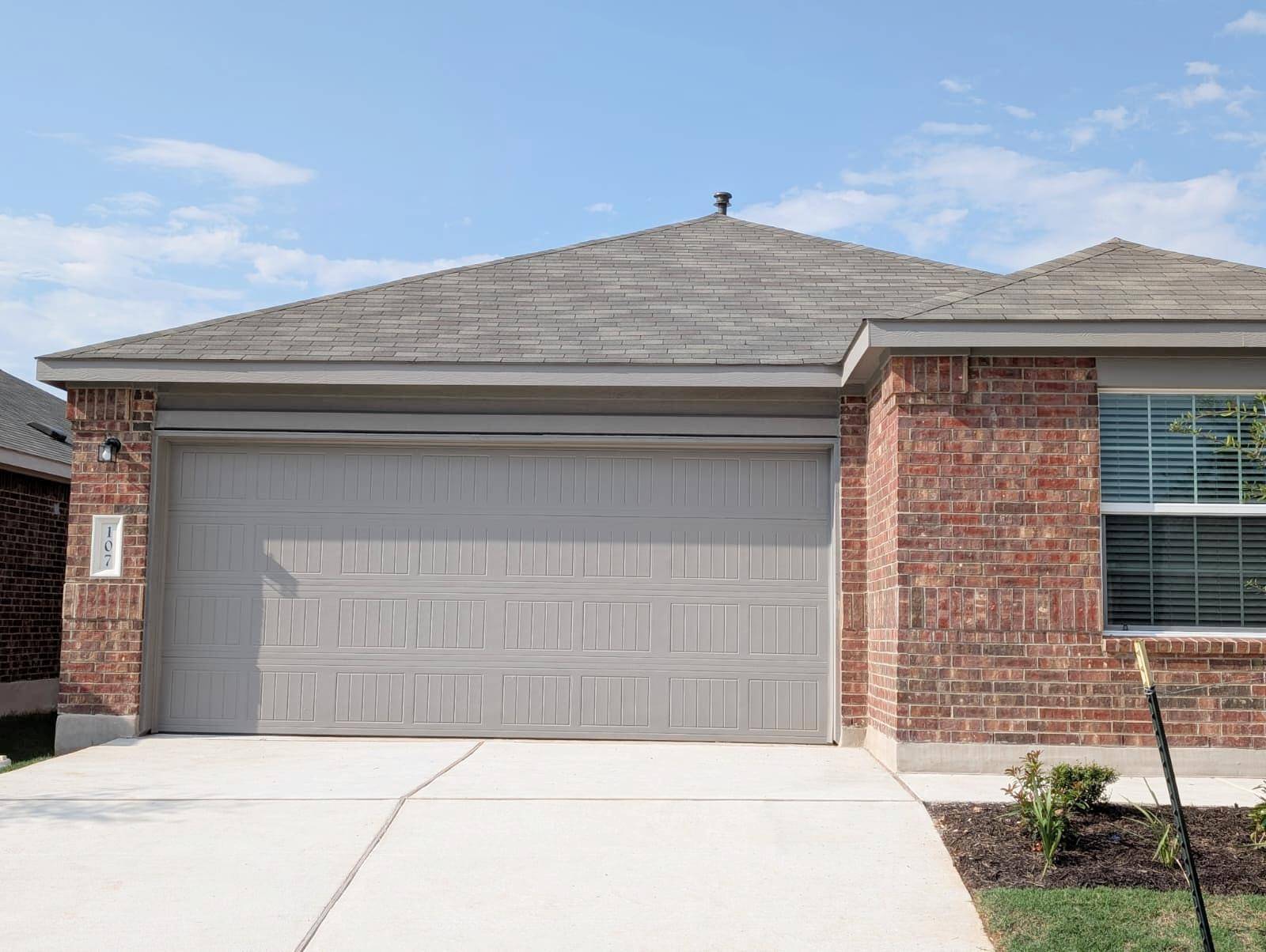 107 IMOLA ST, Hutto, TX 78634