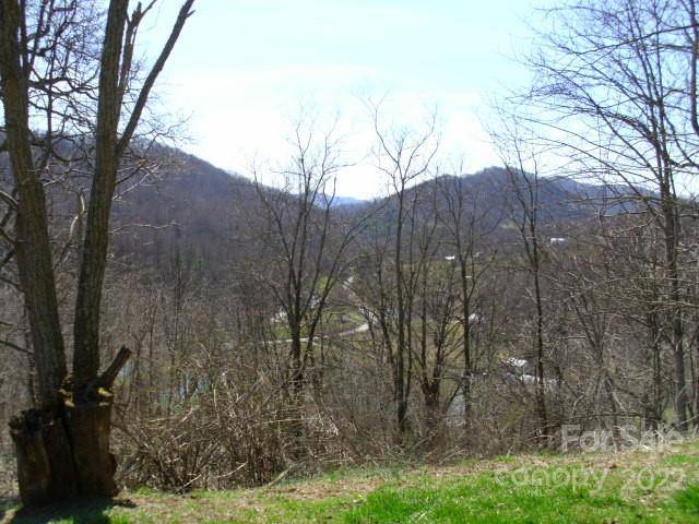 0 Lakewood DR #A, B, C, D, Bakersville, NC 28705