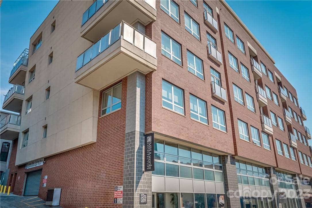 12 S Lexington AVE #201, Asheville, NC 28801
