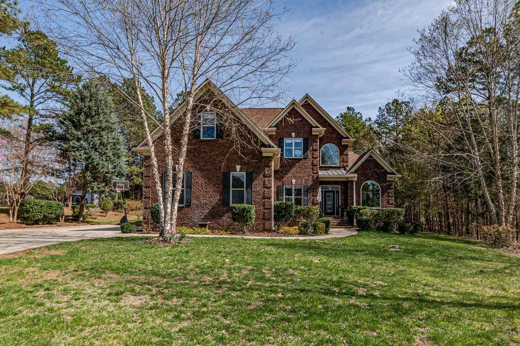 160 Arrow Point LN, Davidson, NC 28036