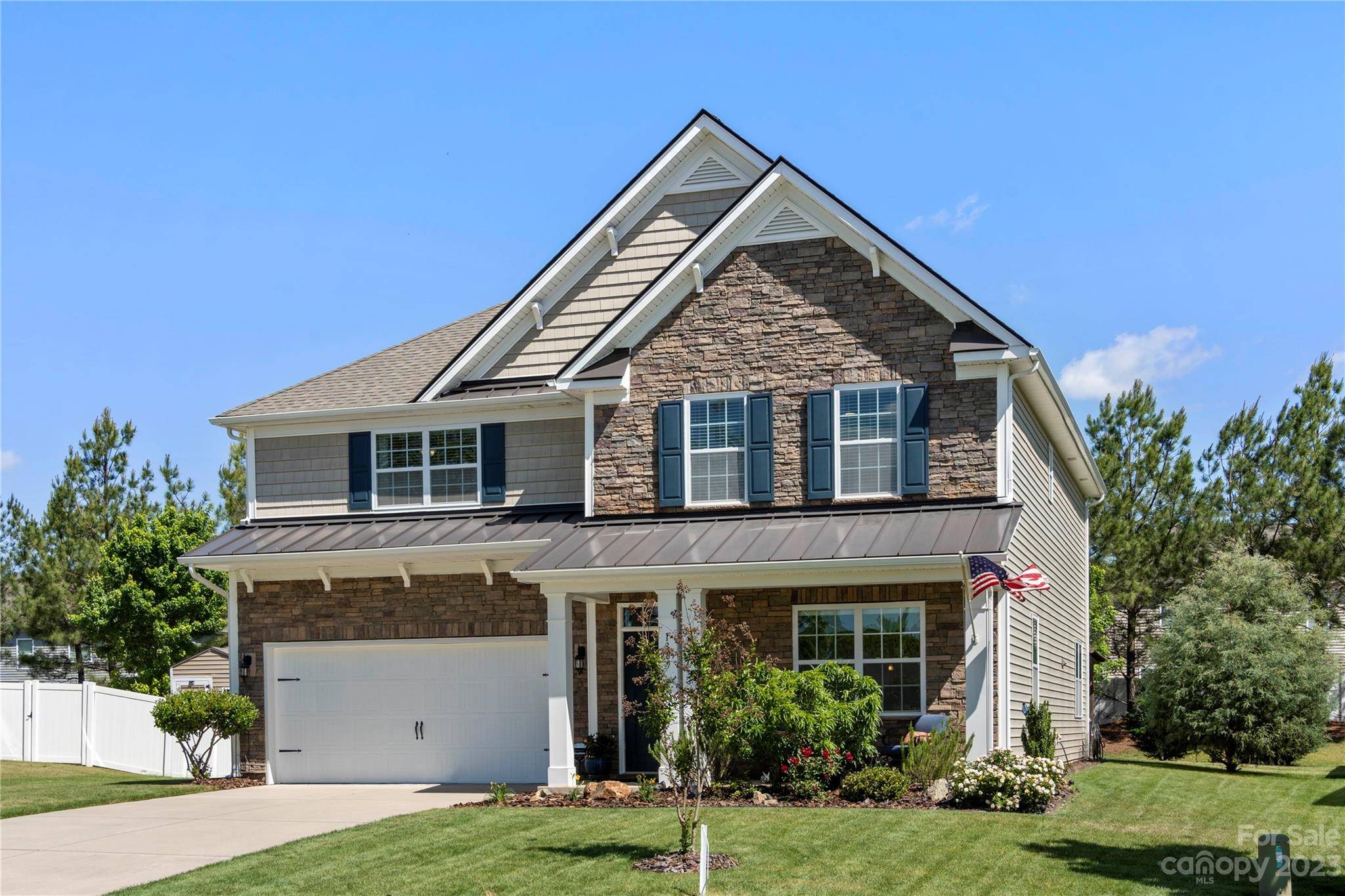 1369 Tupelo RD, Lake Wylie, SC 29710