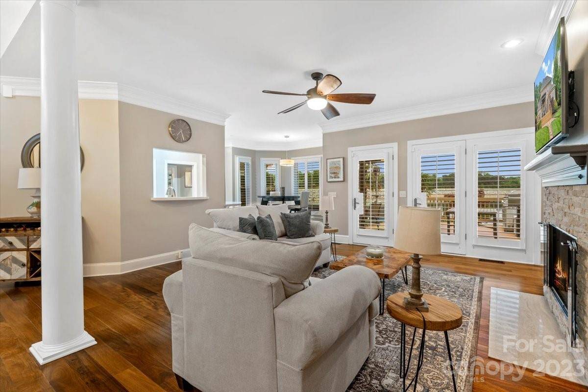 16215 Sasanoa DR, Cornelius, NC 28031