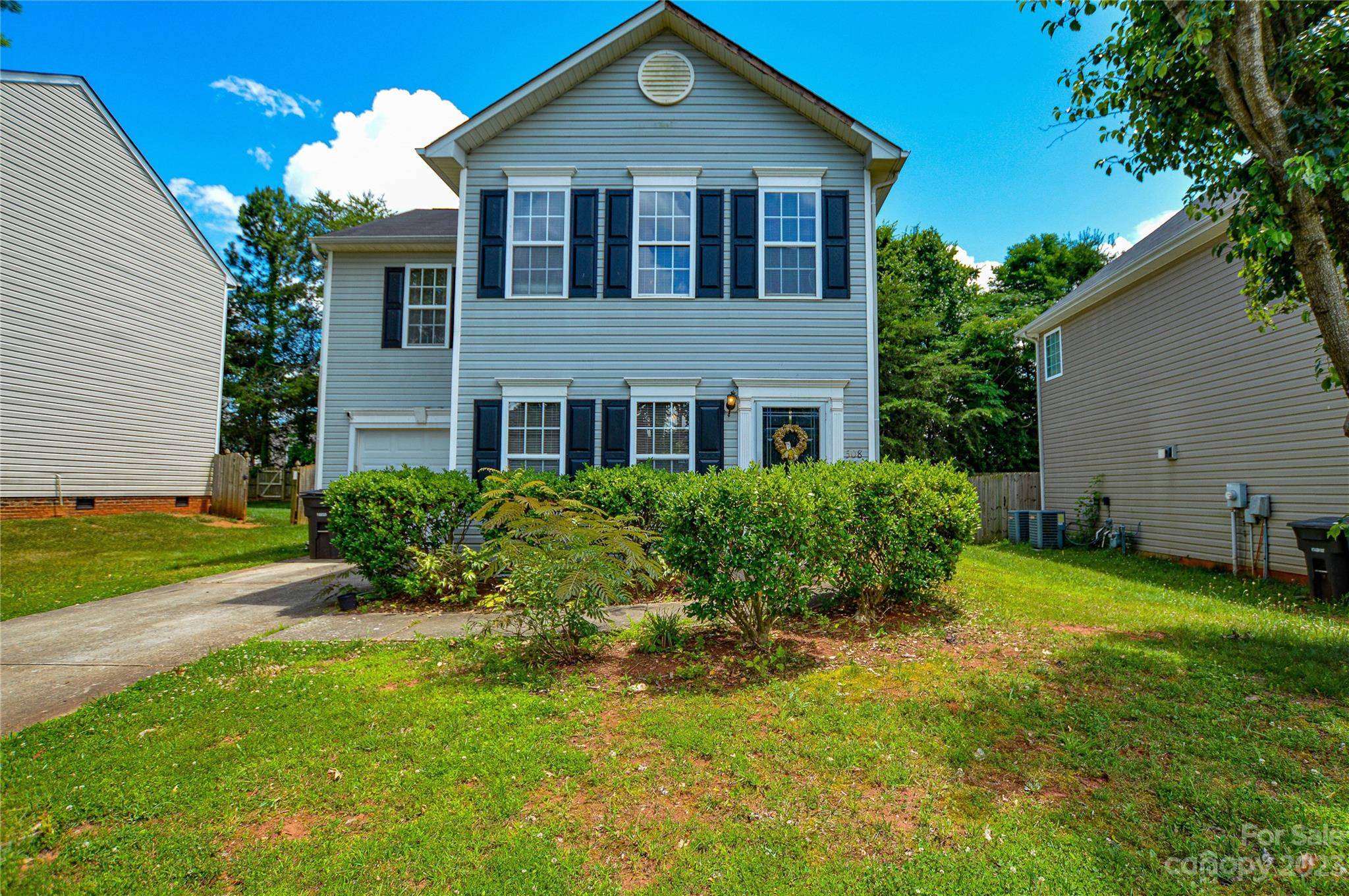 508 Peach Orchard DR, Browns Summit, NC 27214
