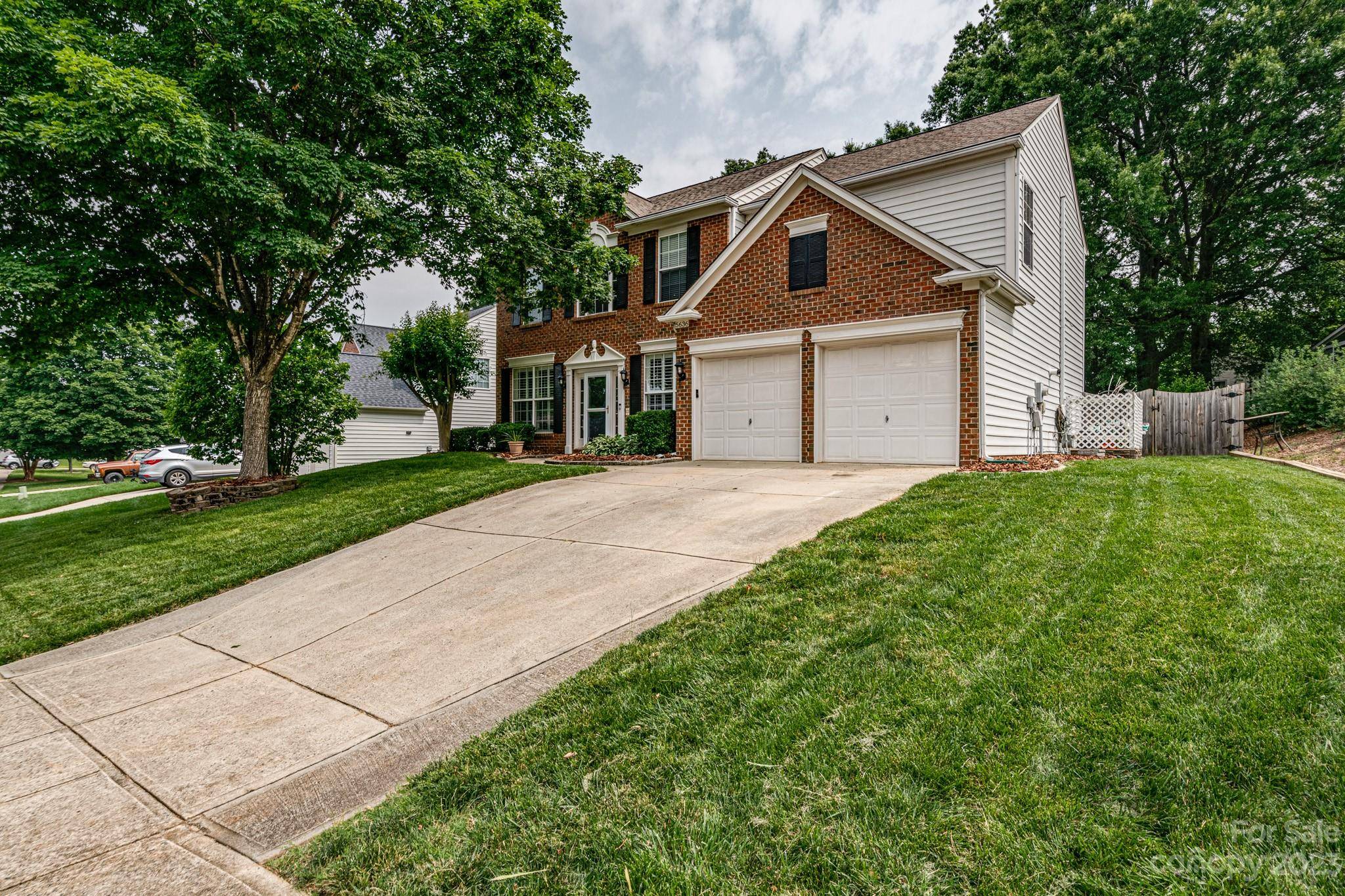 5636 Cambridge Bay DR, Charlotte, NC 28269
