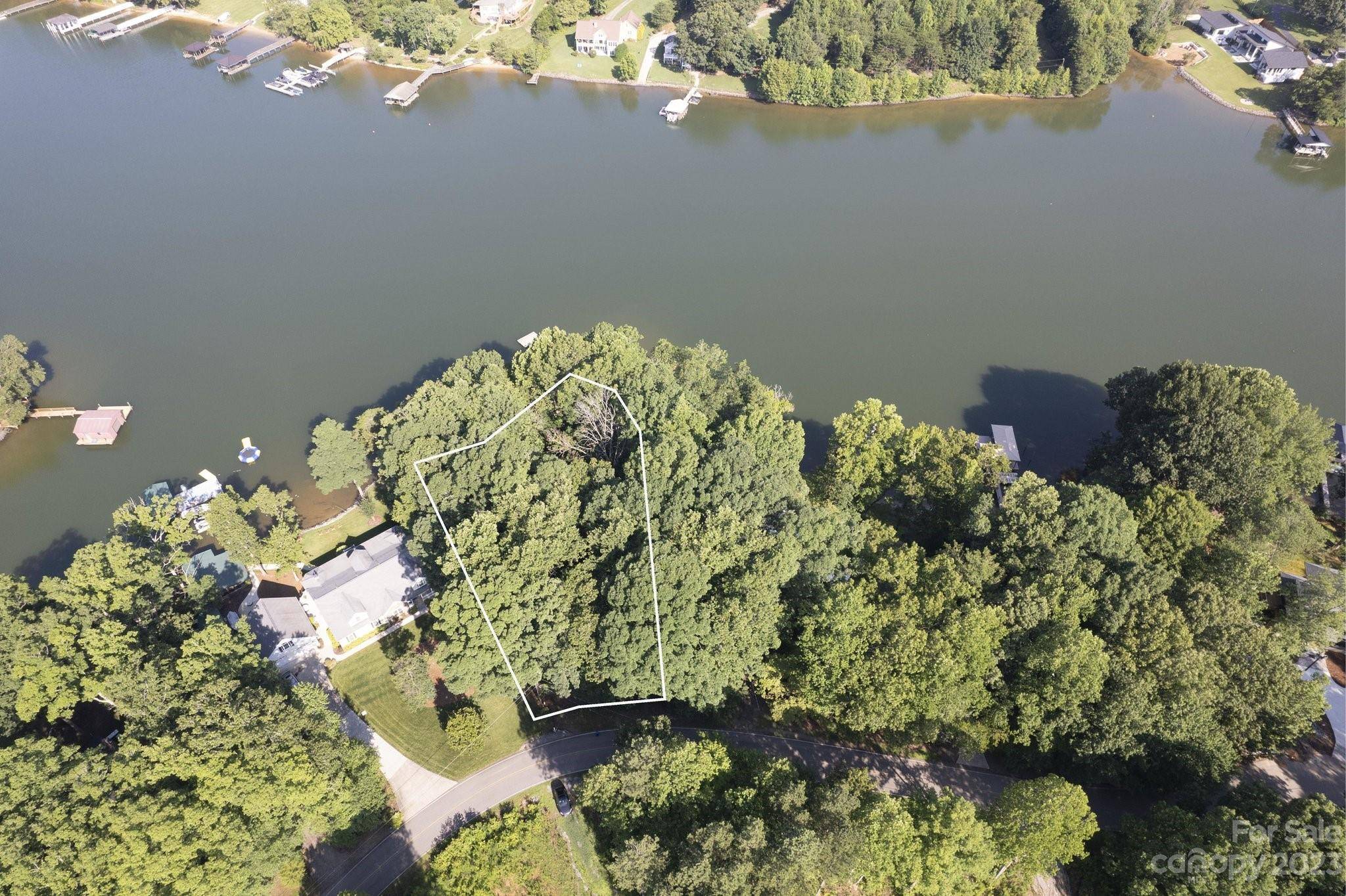 128 Winding Shore RD, Troutman, NC 28166