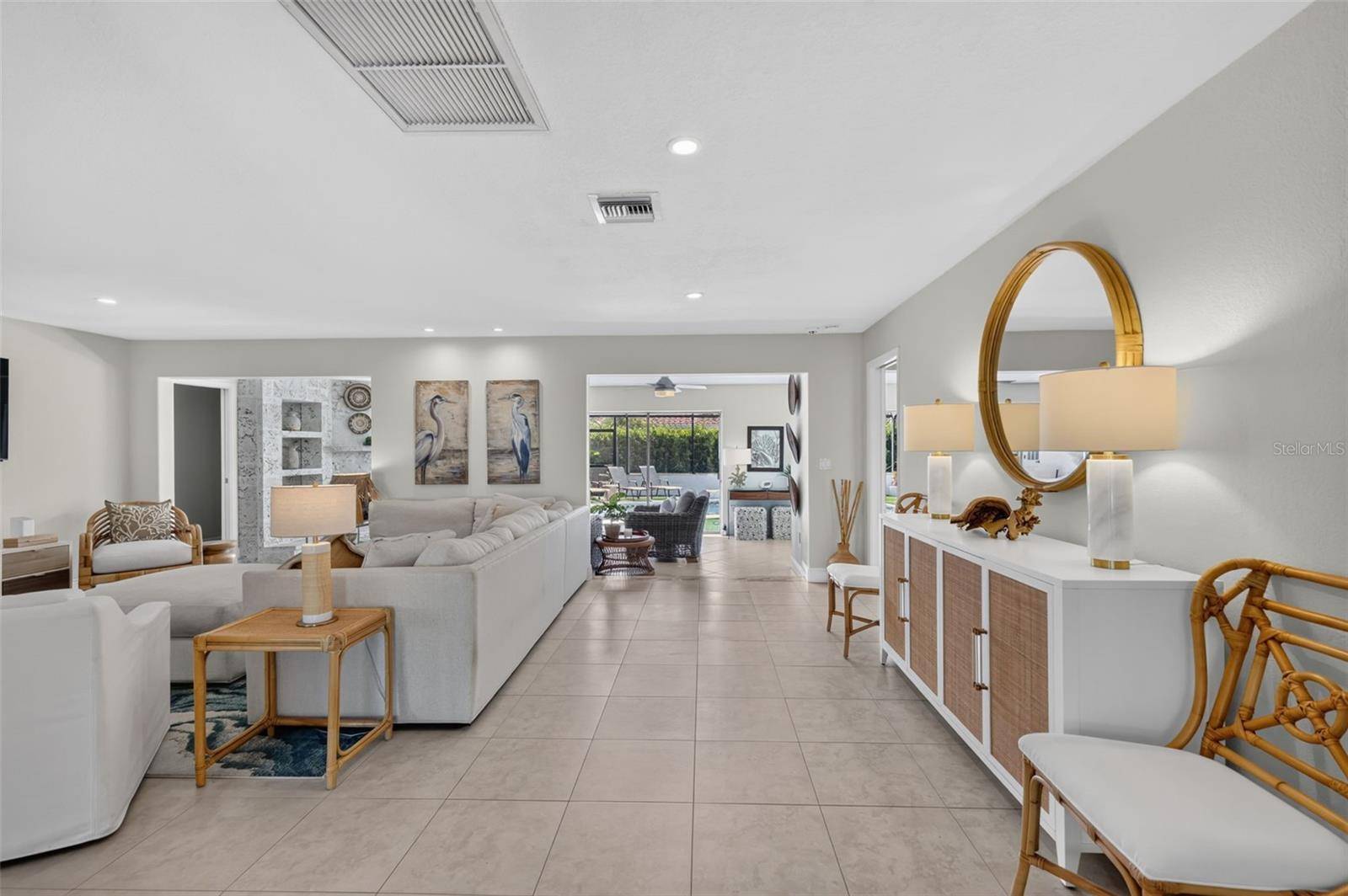 567 BIRD KEY DR, Sarasota, FL 34236