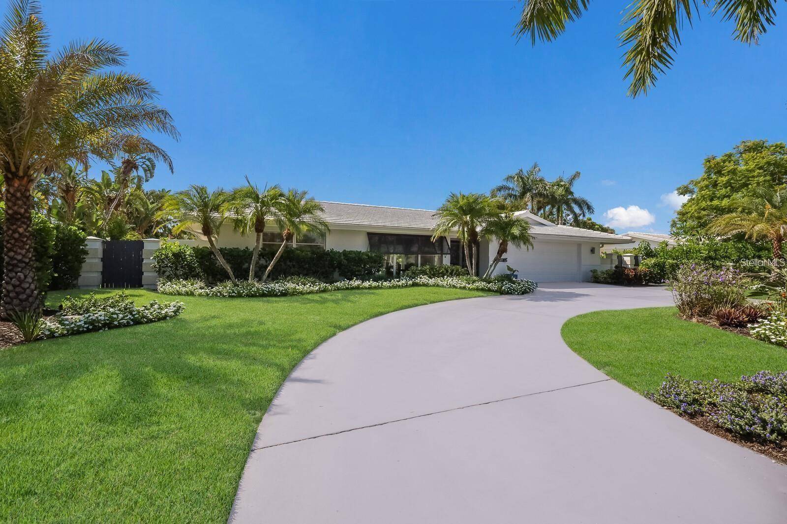 567 BIRD KEY DR, Sarasota, FL 34236