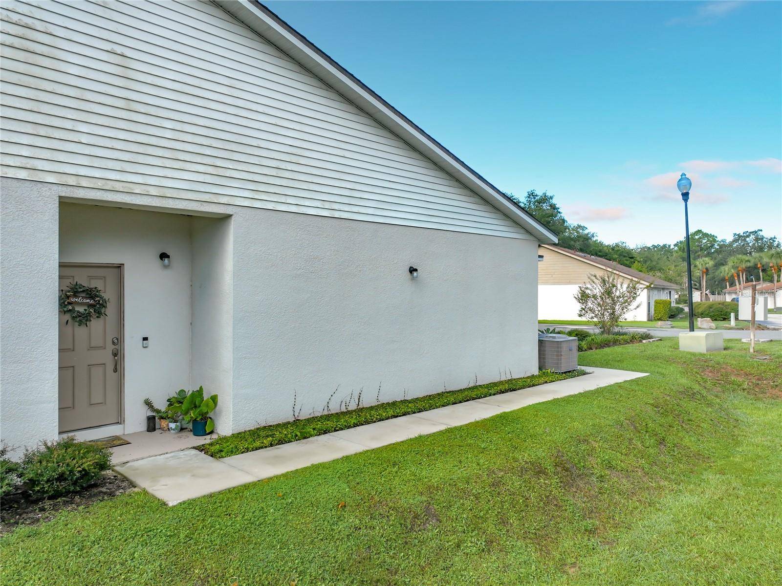 1415 OAK PL #D, Apopka, FL 32712