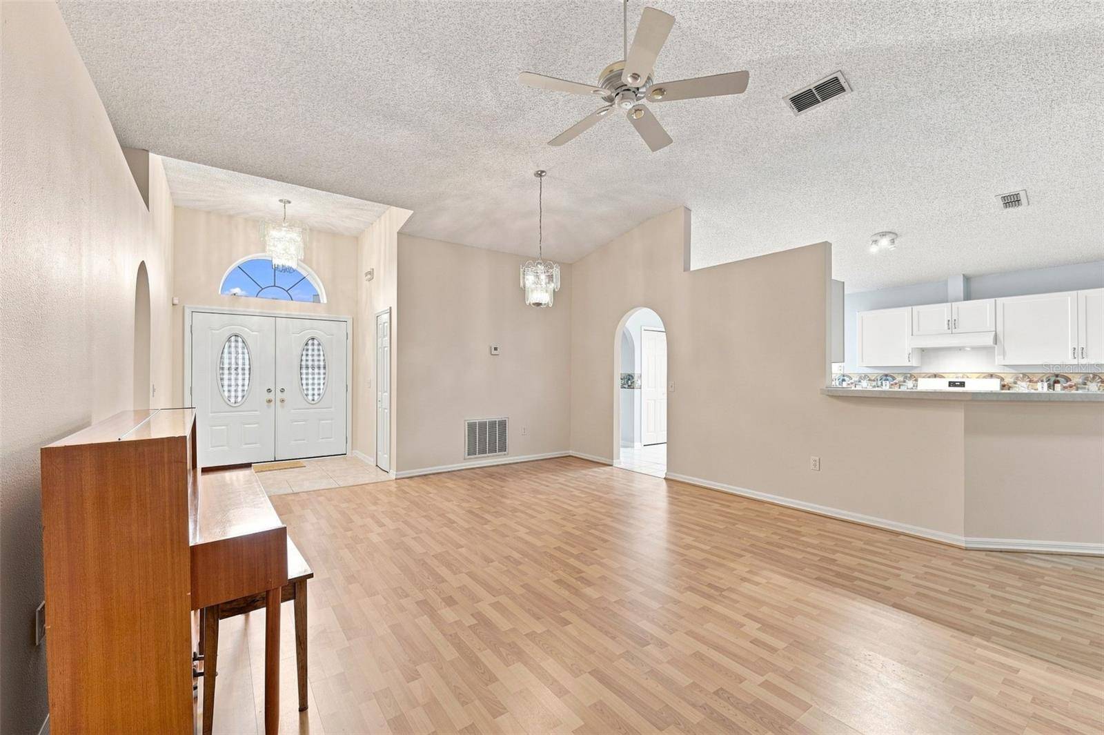 1181 WELCH HILL CIR, Apopka, FL 32712