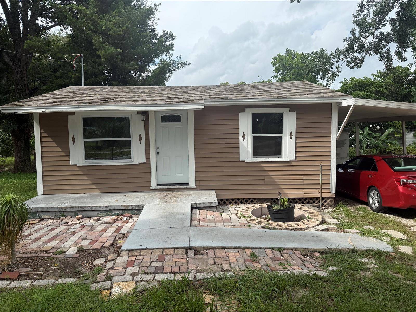237 E 8TH ST, Apopka, FL 32703