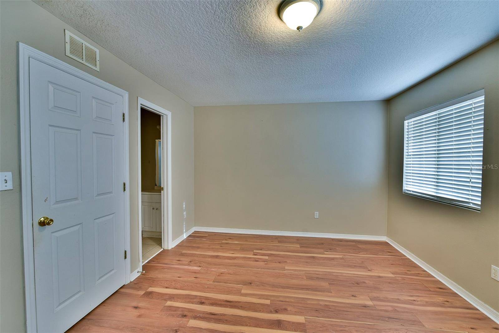 6705 MAGNOLIA POINTE CIR, Orlando, FL 32810