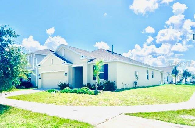 33611 SKY BLOSSOM CIR, Leesburg, FL 34788