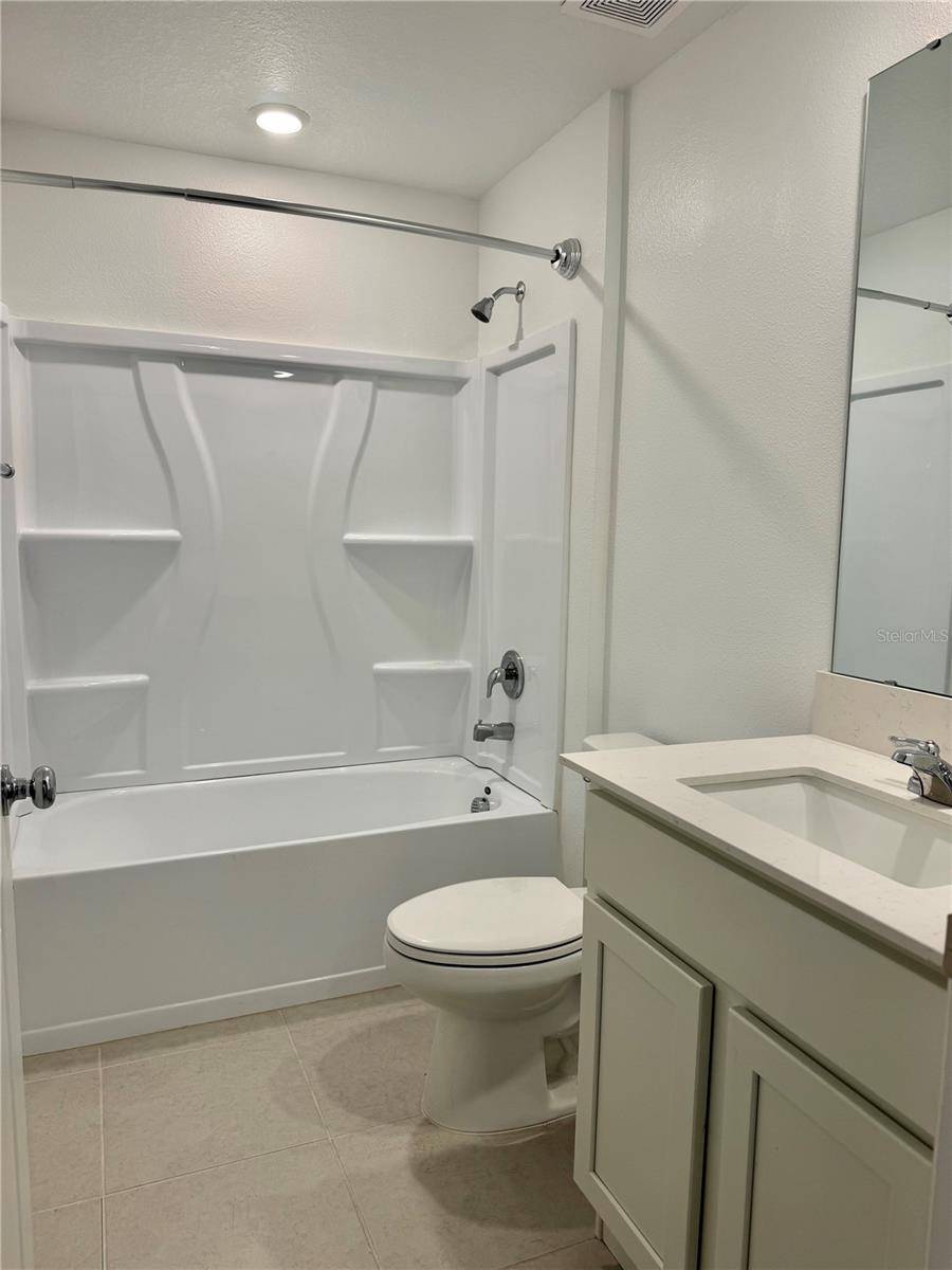 2704 PIONEER TRL, Eagle Lake, FL 33839